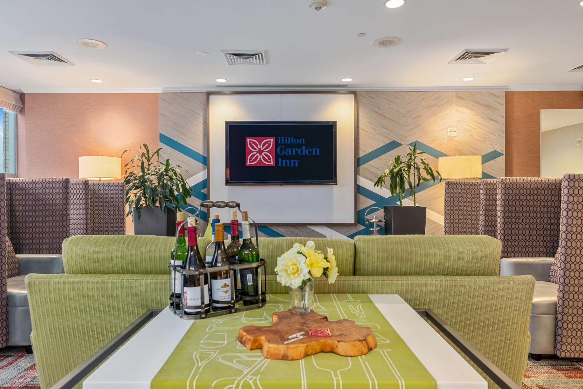 Hilton Garden Inn New Orleans French Quarter/Cbd Ngoại thất bức ảnh